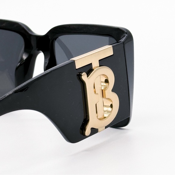 NEW BURBERRY BE4406U 3001/87 WOMEN SUNGLASSES BE4406U 300187 BLACK EYEWEAR - Picture 8 of 11